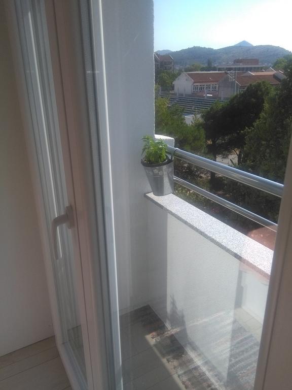 Apartman Park Trebinje Bagian luar foto